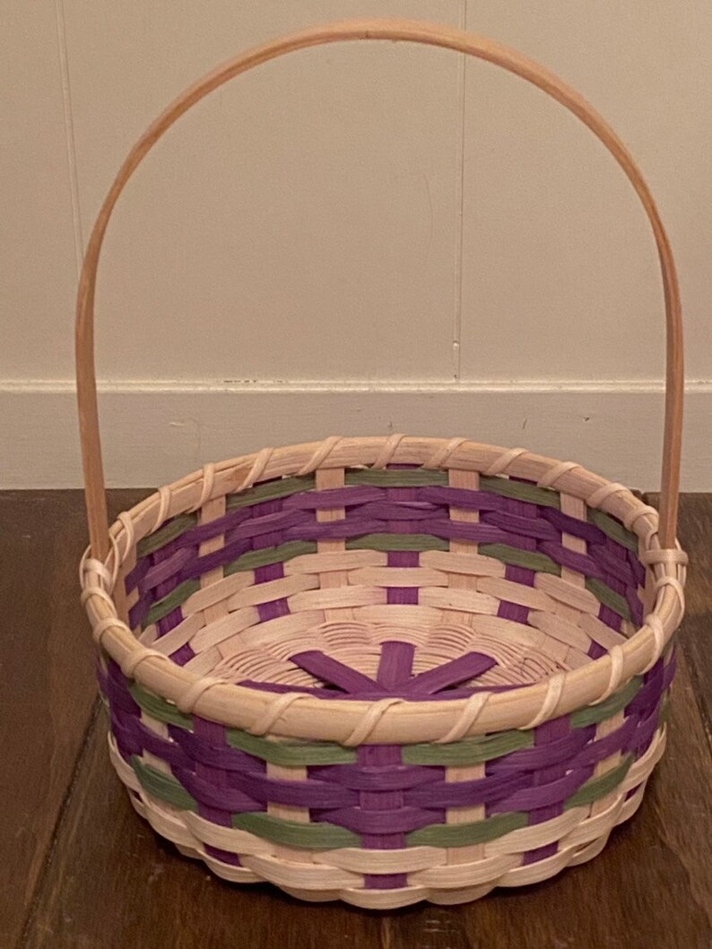 https://joannascollections.com/baskets/view/fair-isle-easter-basket