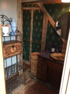 Farmhouse Bathroom