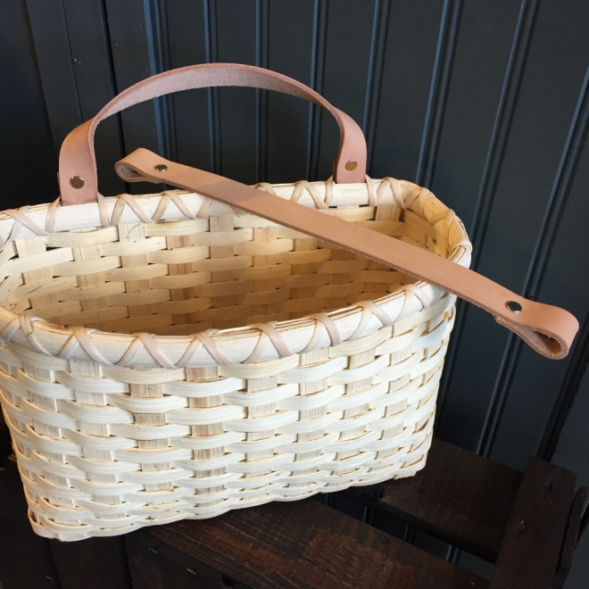 Large Mail Basket Leather