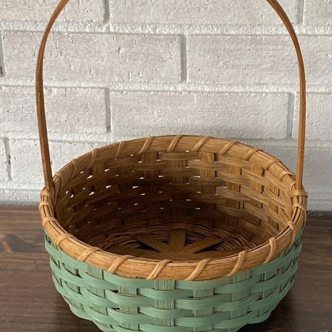 Painted Round Easter Basket
